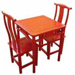 Table chinoise rouge 70x70cm et 2 chaises en bonnet de lettré